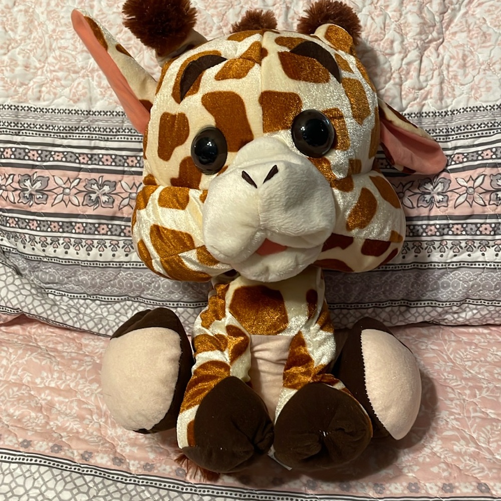 CLASSIC Toy Company Plush Giraffe Stuffed Animal 15” 2013 Brown Beige